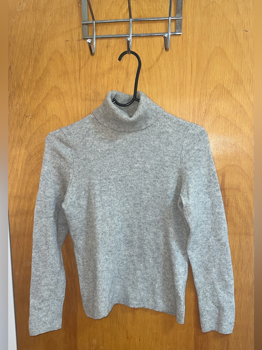 Light Gray Knit Sweater - Soft Heathered Gray Size xs